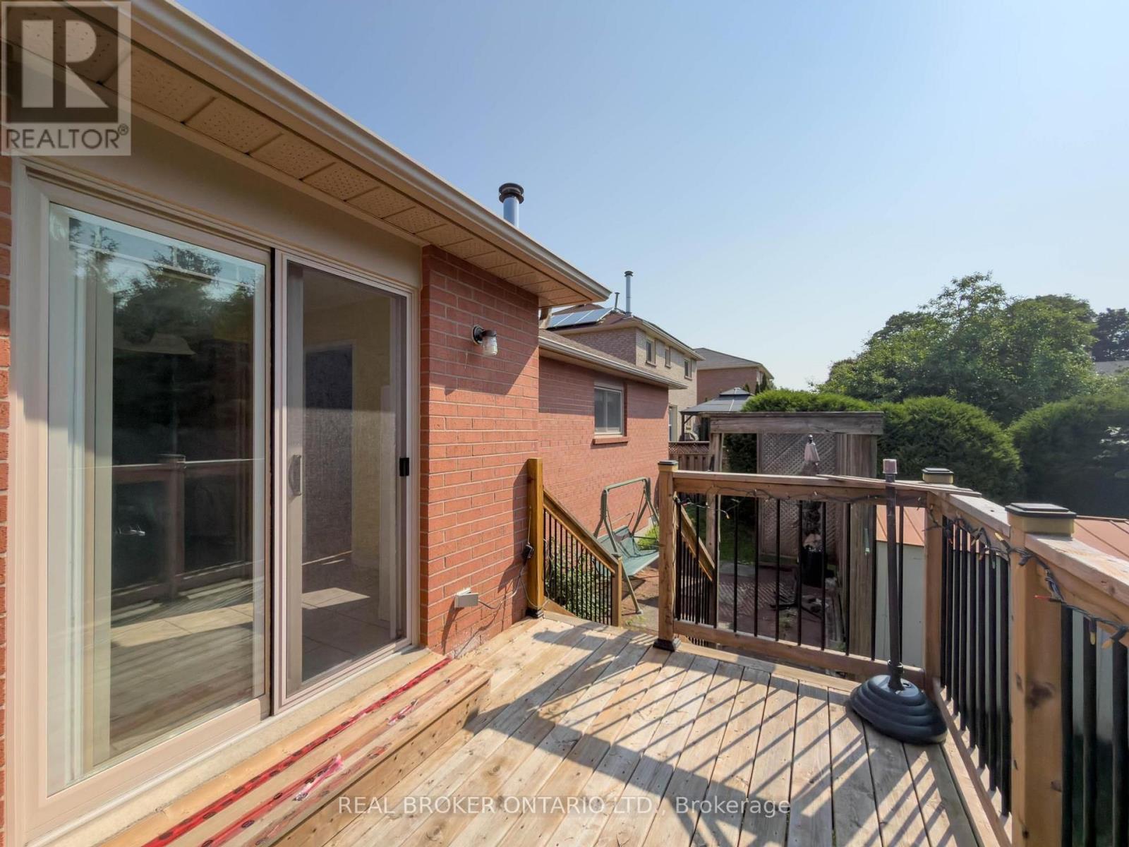 60 ATTWOOD DRIVE - 42