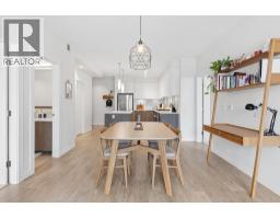 211 625 E 3rd Street, North Vancouver, BC V7L1G6 Photo 14
