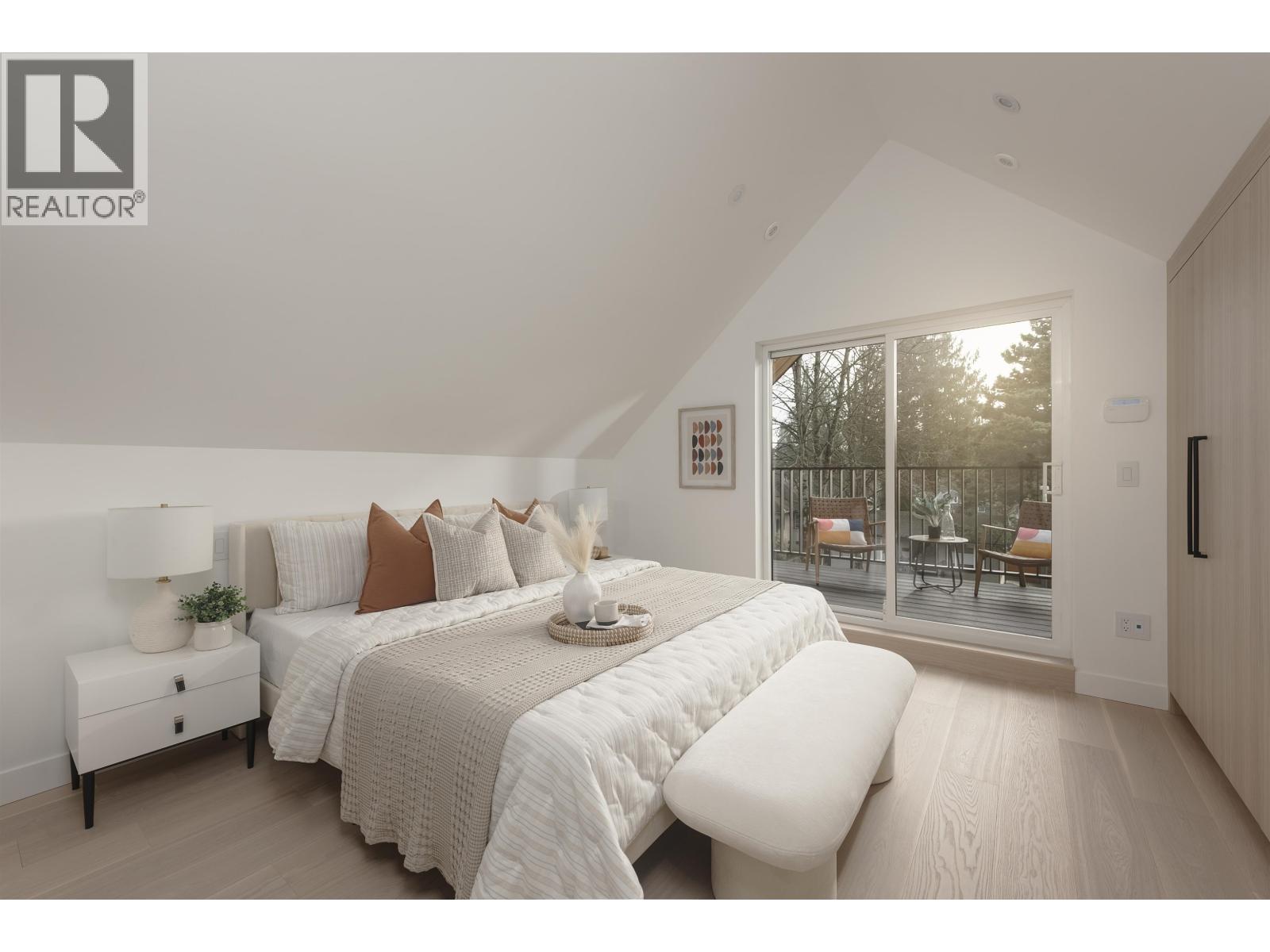 3 Bed, 4 Bath House for Sale in Vancouver – 1 2755 W 11TH AVENUE, Vancouver – MLS# R3149161 - Image 31