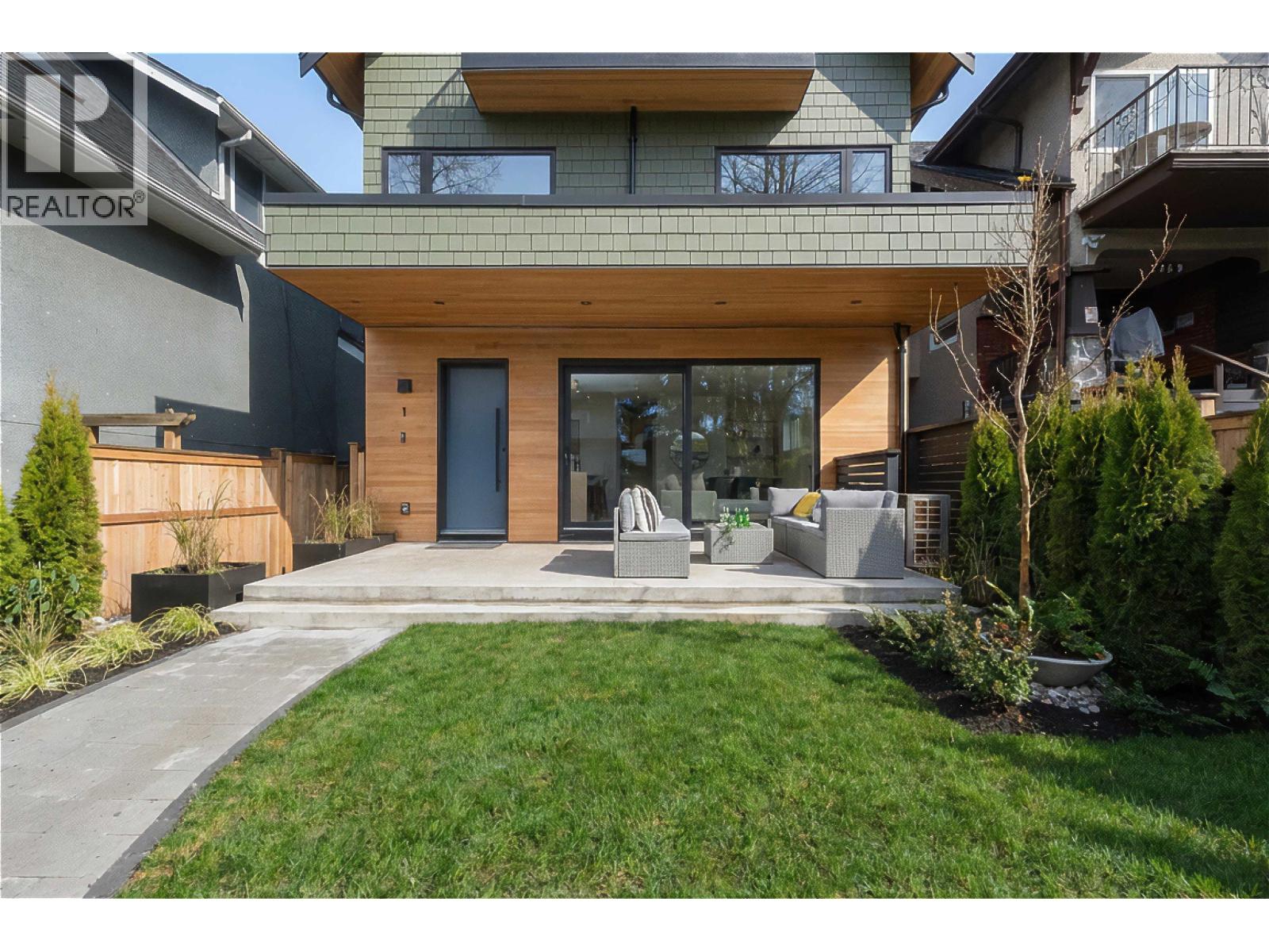 3 Bed, 4 Bath House for Sale in Vancouver – 1 2755 W 11TH AVENUE, Vancouver – MLS# R3149161 - Image 35