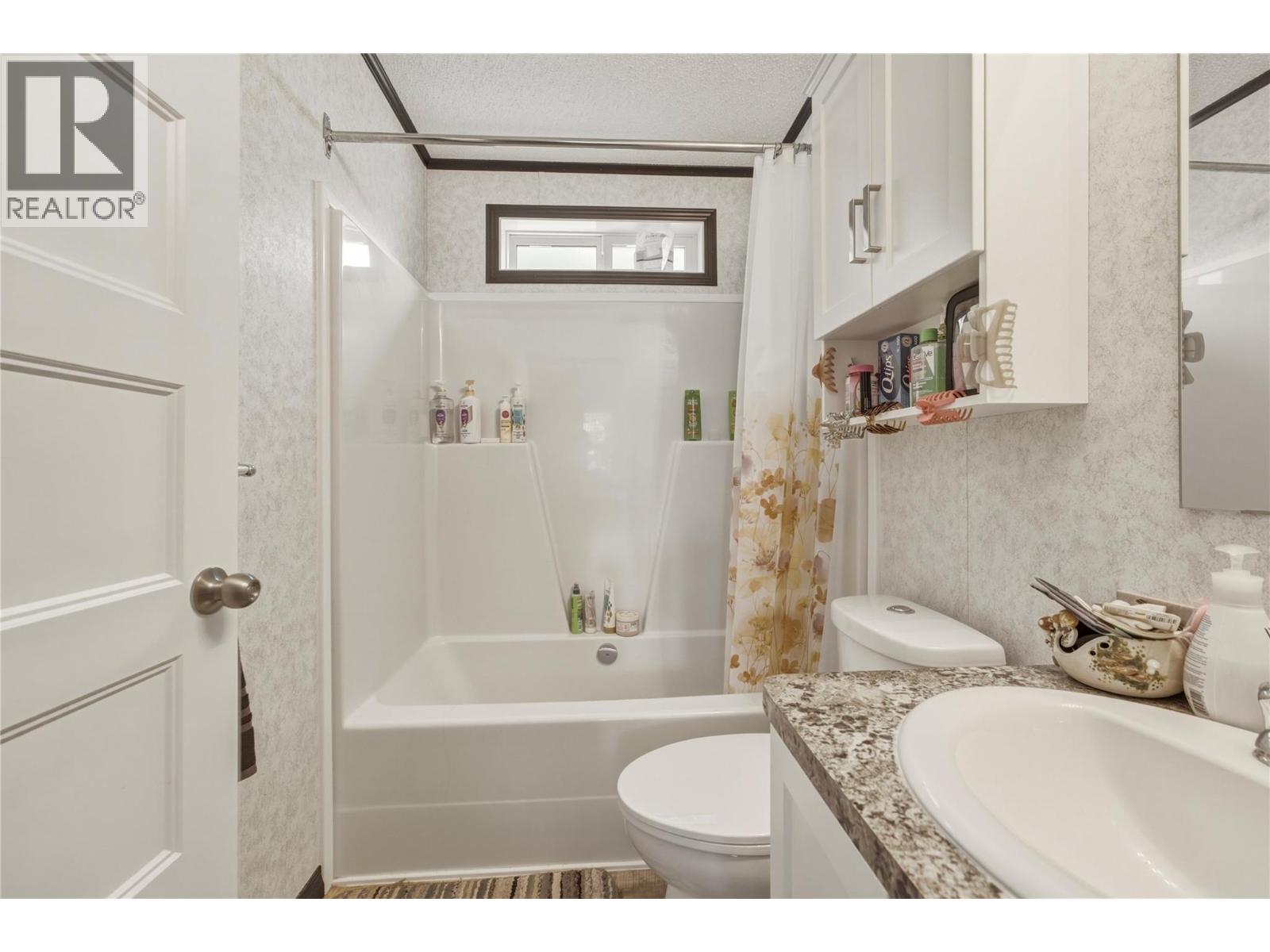 #8A 934 Hutley Road Lot# 8A - 17