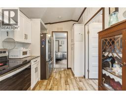 Kitchen - 934 Hutley Road Unit# 8a Lot# 8a, Spallumcheen, BC V4Y0R5 Photo 9