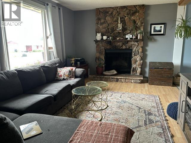528 TUNASA DRIVE - Image 8