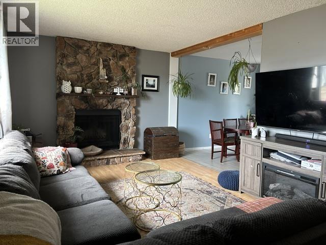 528 TUNASA DRIVE - 6