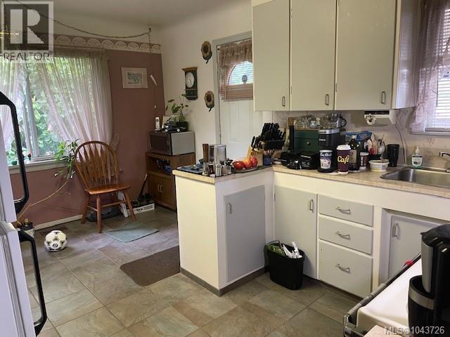 2684 5th Ave - 20