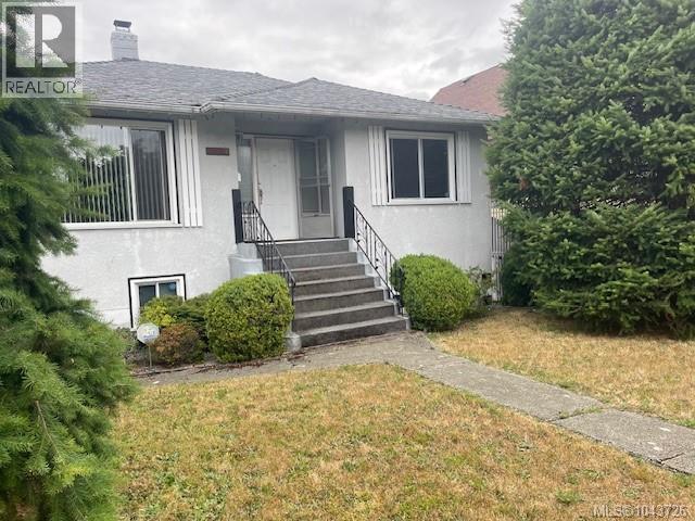 2684 5th Ave - 3