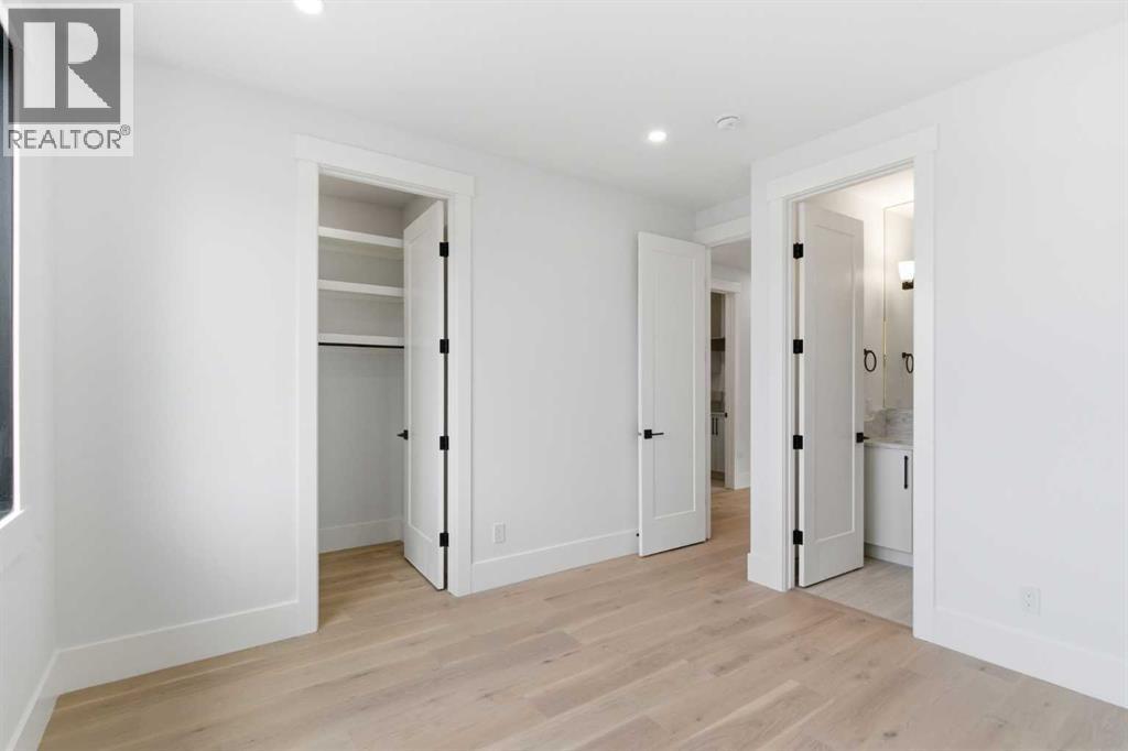 218 19 Avenue NW - 33