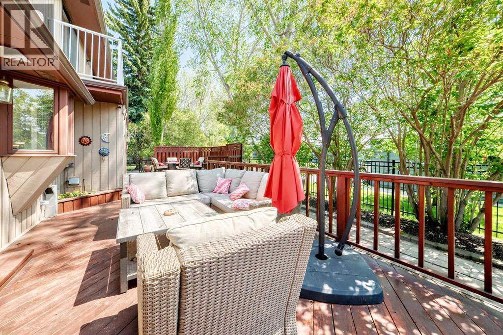 123 Varsity Estates Grove NW - 15