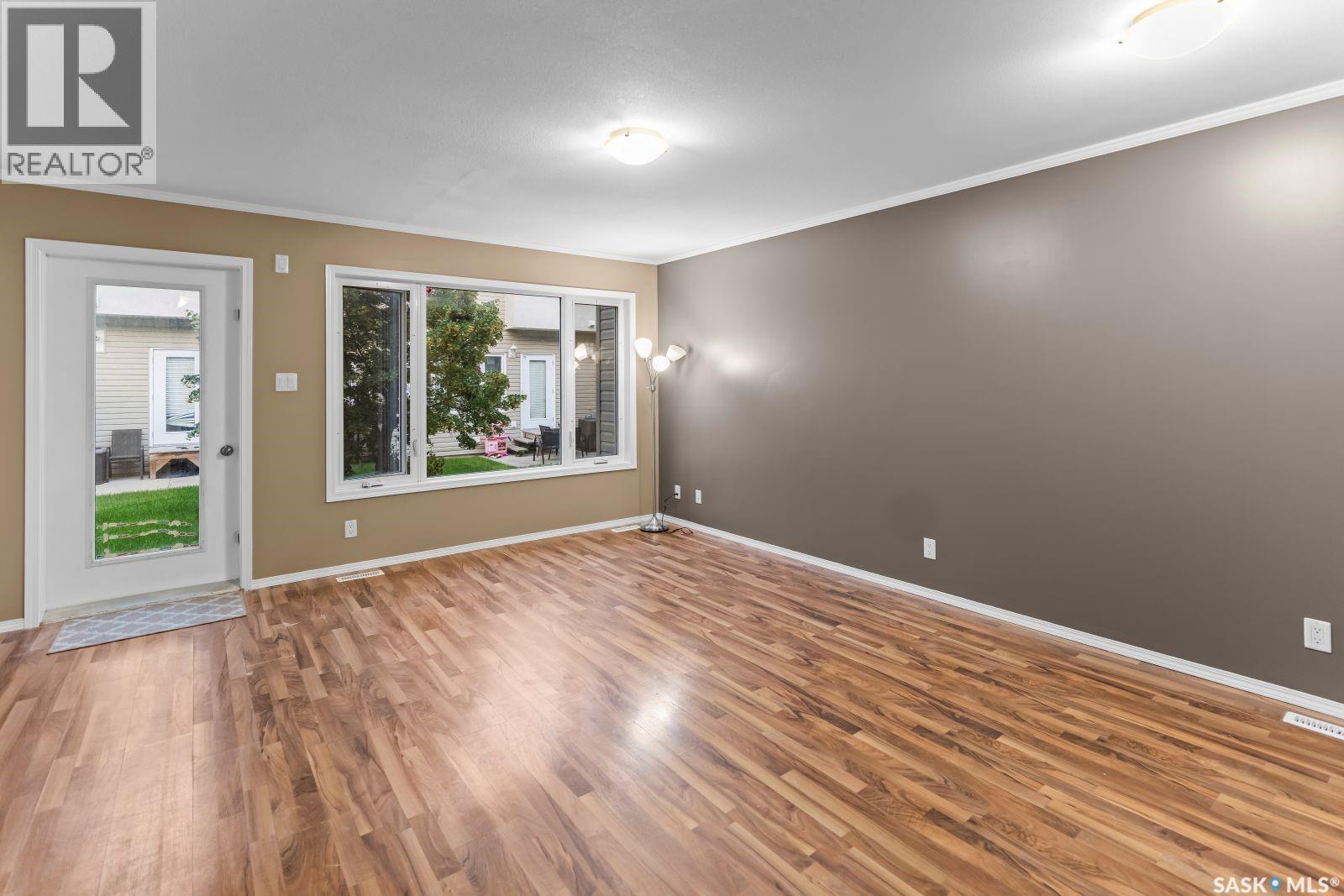 1002 715 Hart ROAD — photo 5