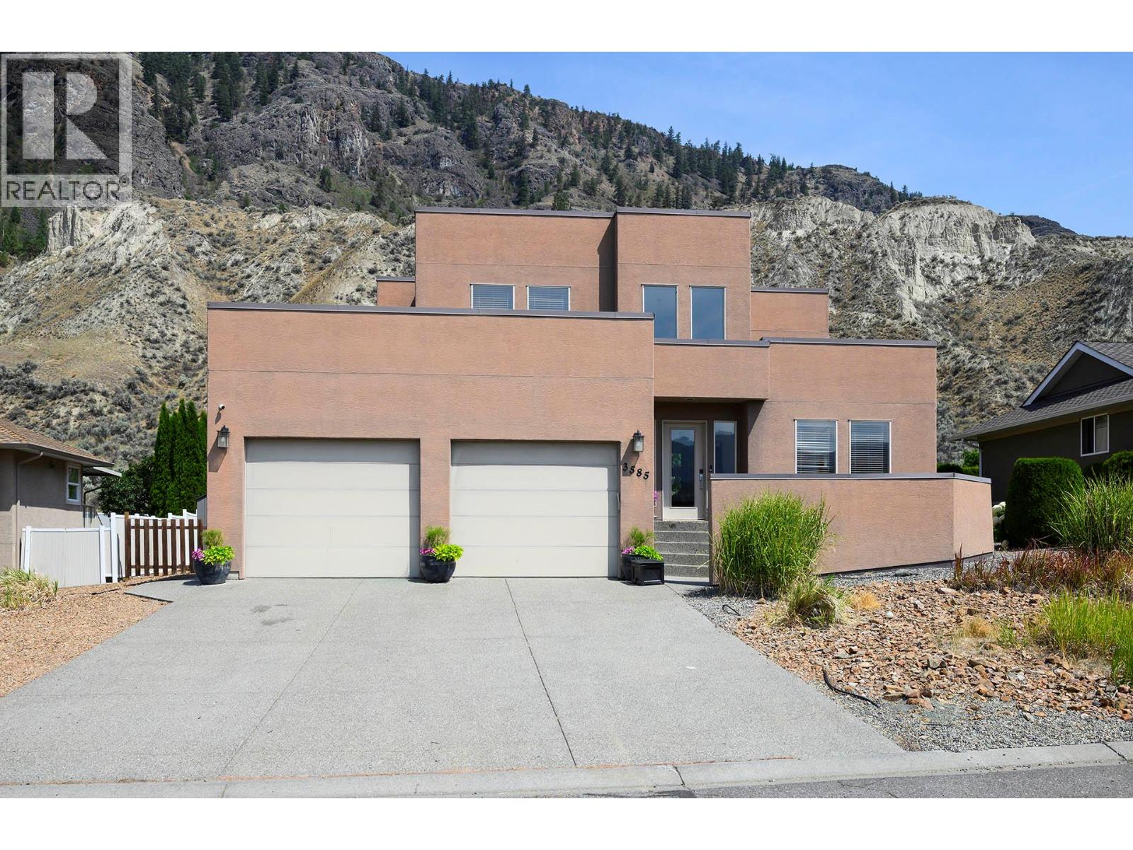 3585 Navatanee Drive - 1