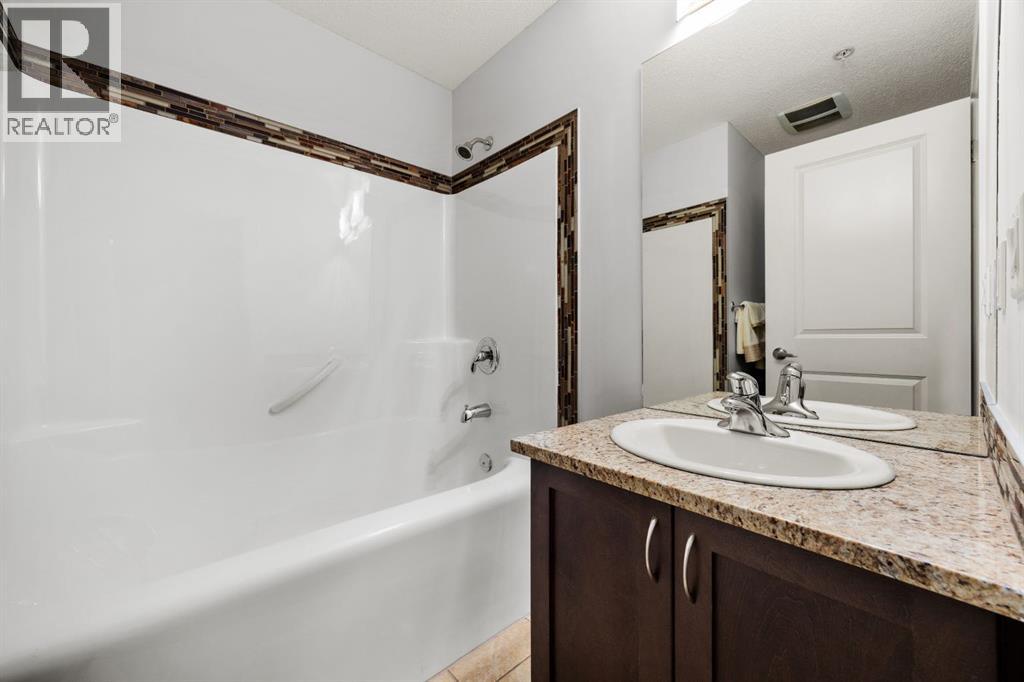 #106 108 25 Avenue SW - 27