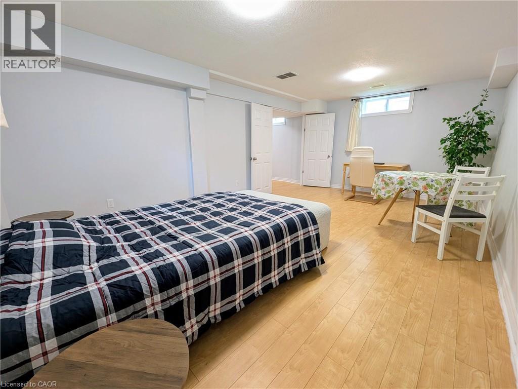 553 BLUE BEECH Boulevard - Image 25