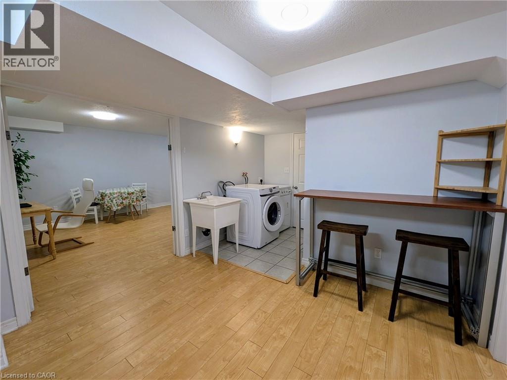 553 BLUE BEECH Boulevard - 23