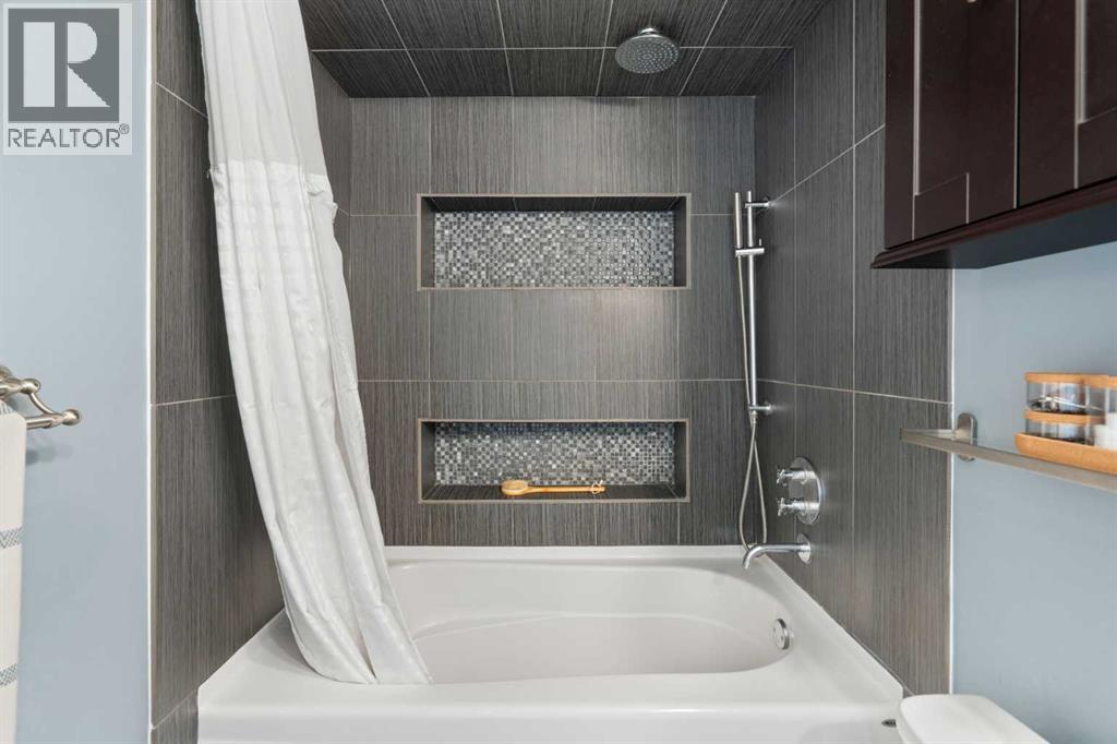 #90 330 Canterbury Drive SW - Image 19
