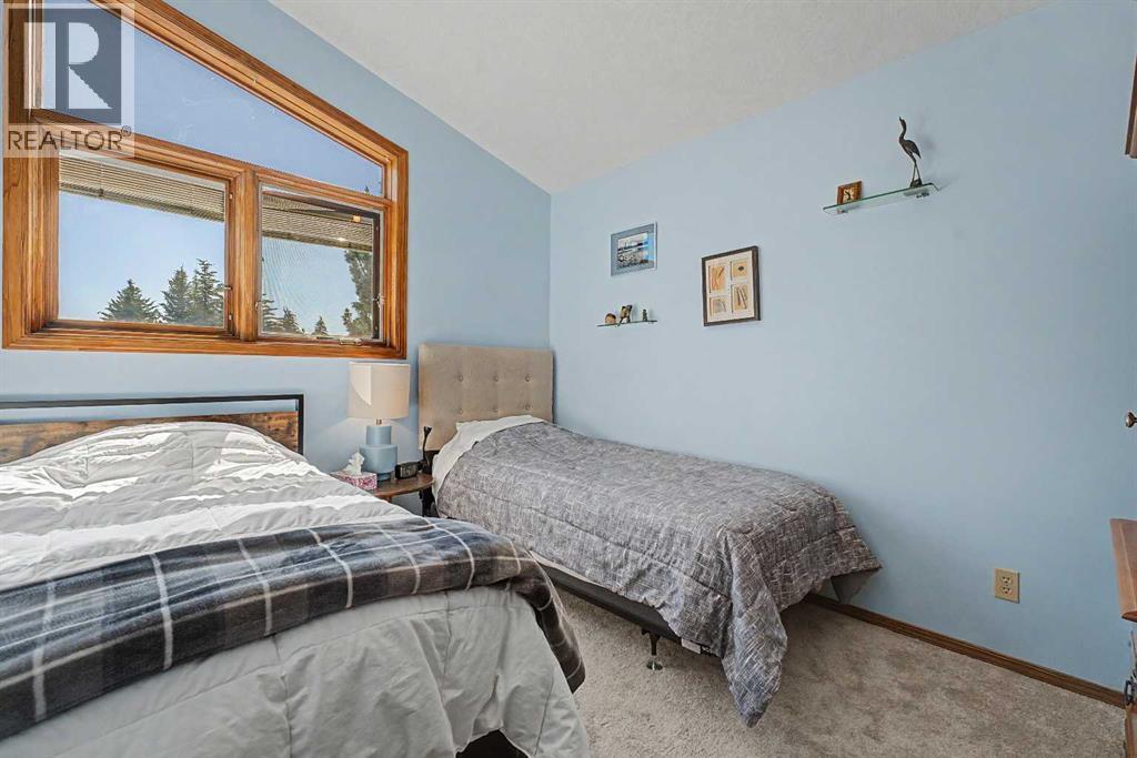 75 Deerbrook Road SE - 36