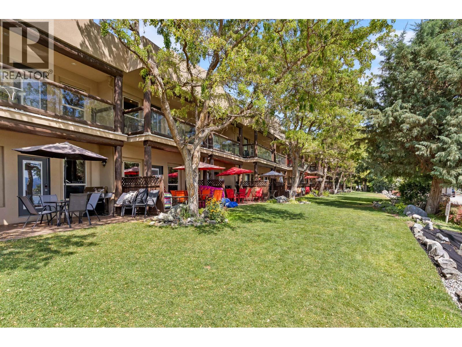 #109 5401 Lakeshore Drive - 34