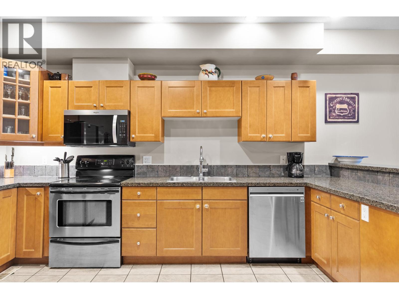 #109 5401 Lakeshore Drive - 25