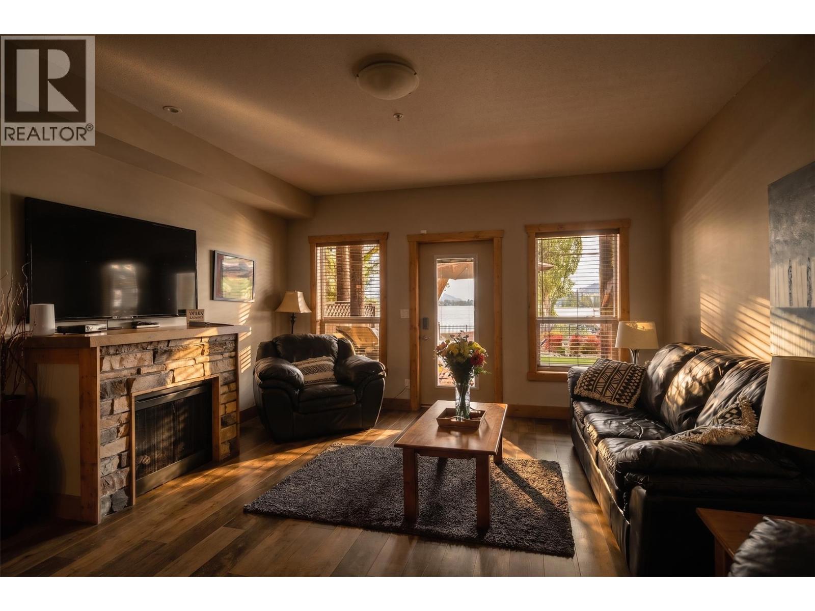 #109 5401 Lakeshore Drive - 31