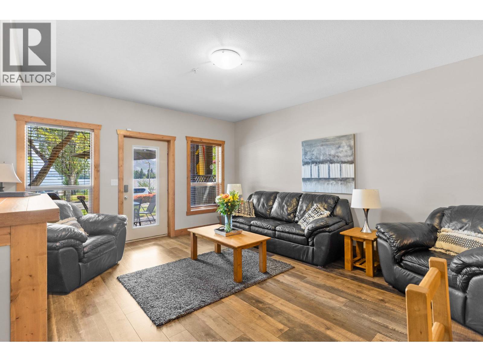 #109 5401 Lakeshore Drive - 32