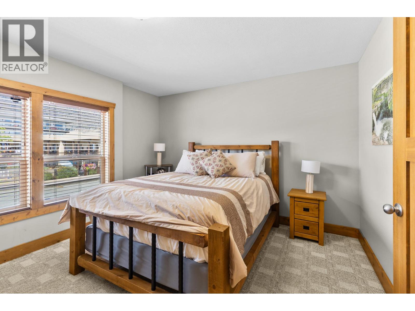 #109 5401 Lakeshore Drive - 53