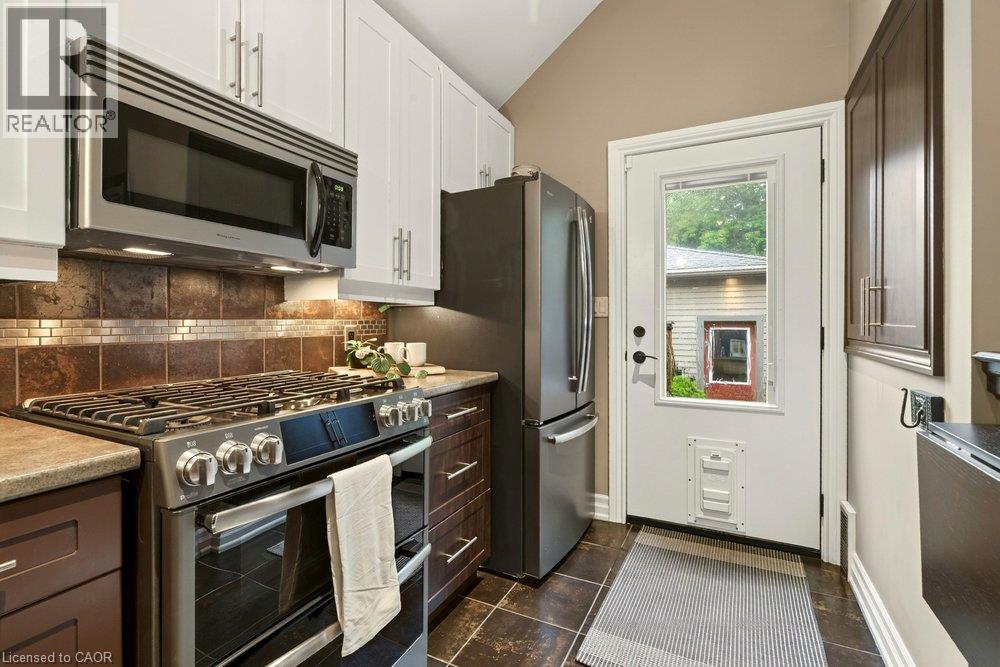 73 MARGERY Avenue - 12