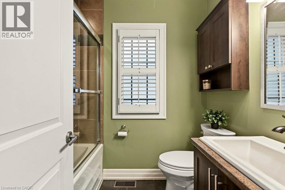 73 MARGERY Avenue - 25