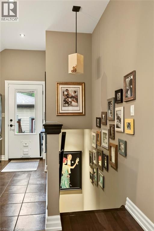73 MARGERY Avenue - 26