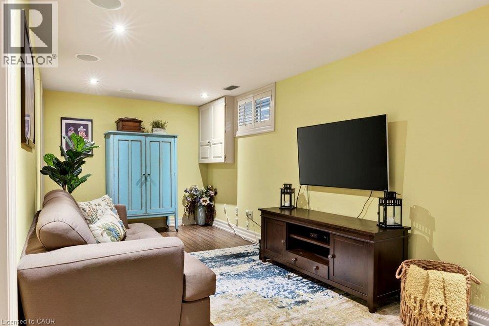 73 MARGERY Avenue - 28