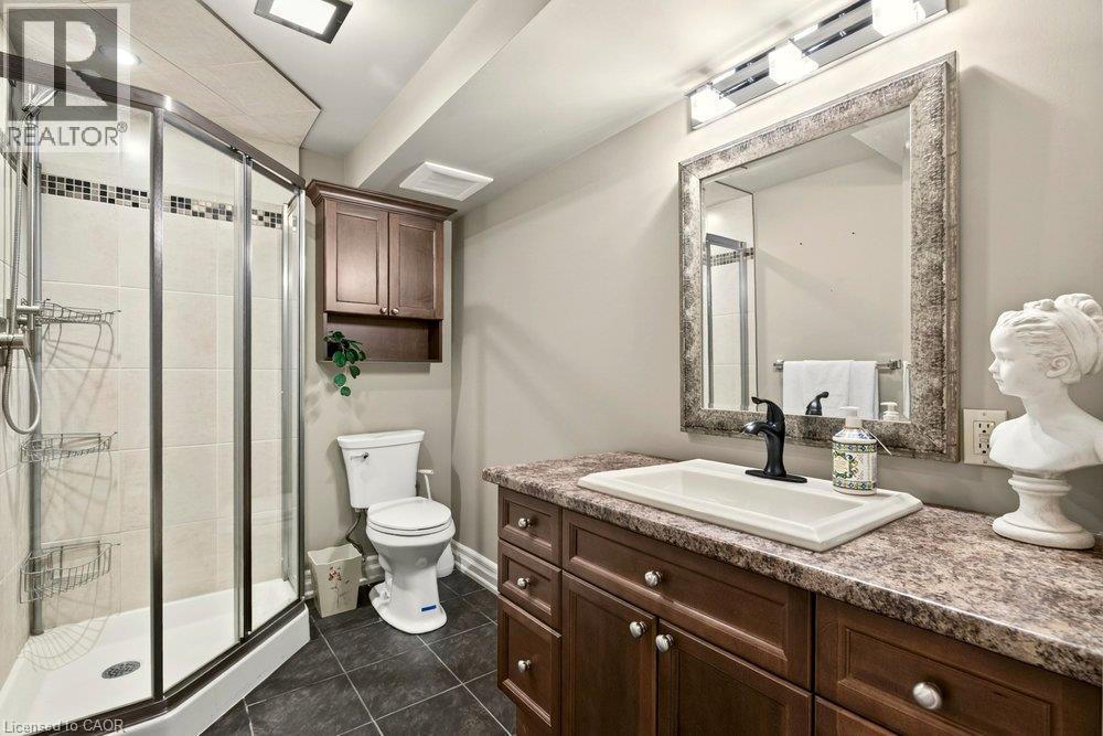 73 MARGERY Avenue - 31