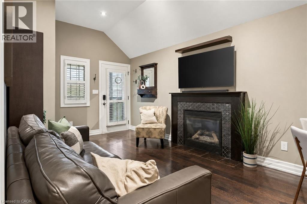 73 MARGERY Avenue - 6