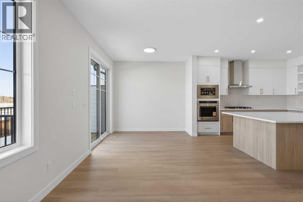 159 Greenwich Drive NW - 12