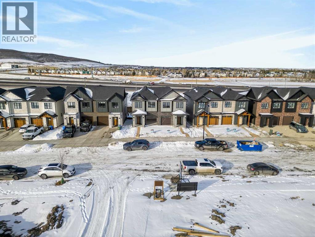 159 Greenwich Drive NW - 37