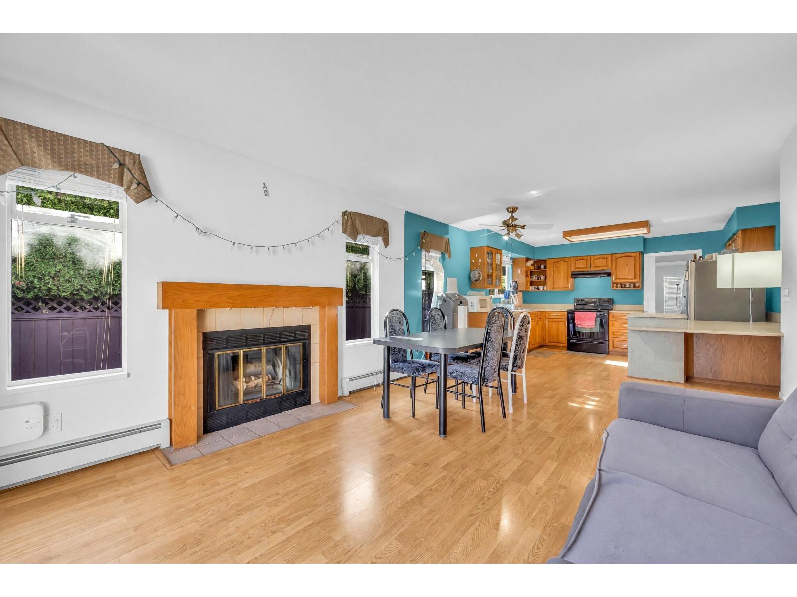 3 Bed, 2 Bath House for Sale in Surrey – 15447 92A AVENUE, Surrey – MLS# R3149192 - Image 9