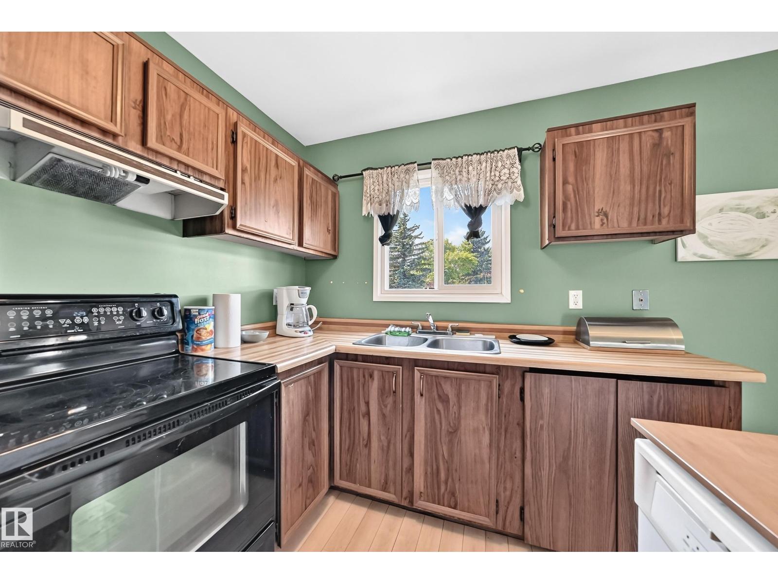 14029 30 ST NW - 18