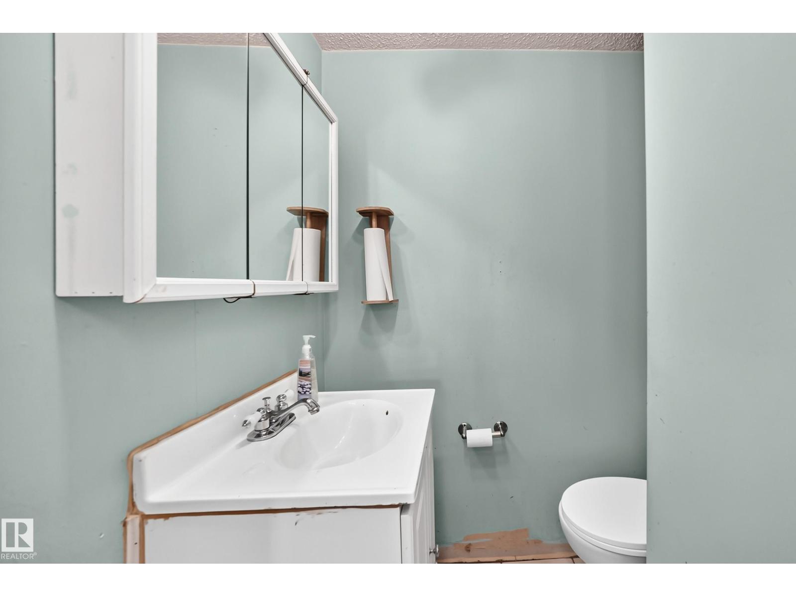 14029 30 ST NW - 21