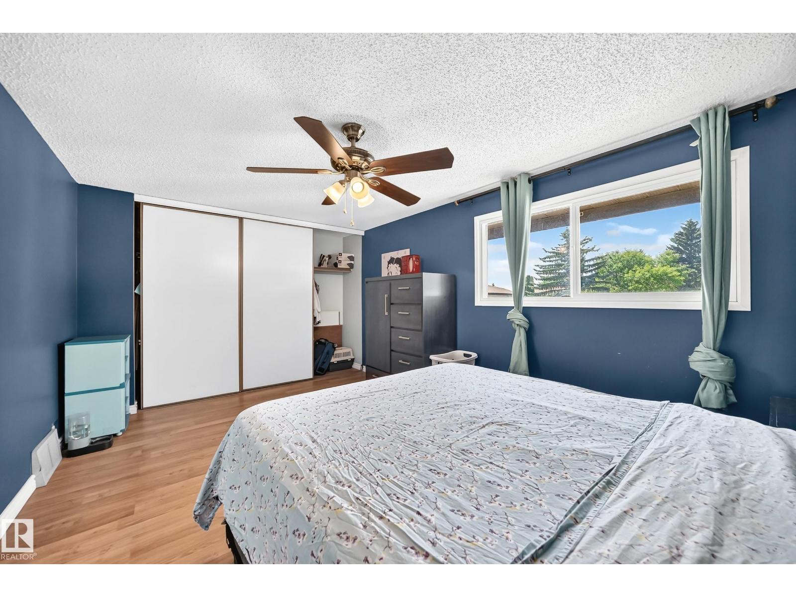 14029 30 ST NW - 24