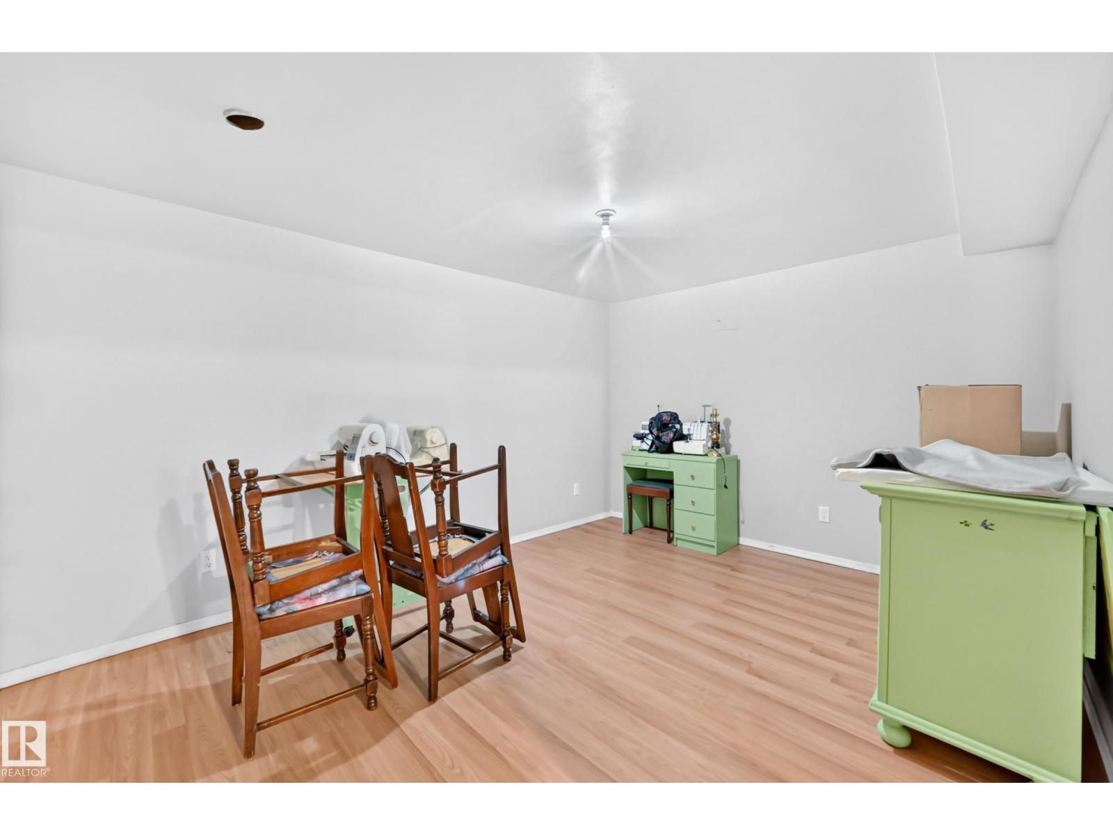 14029 30 ST NW - 36