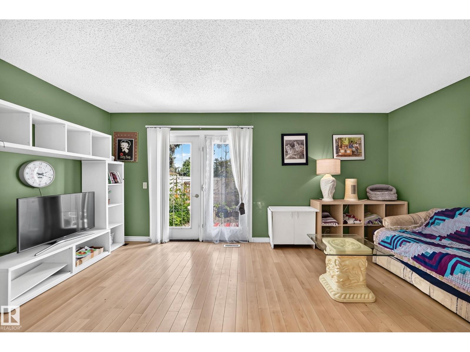 14029 30 ST NW - 9