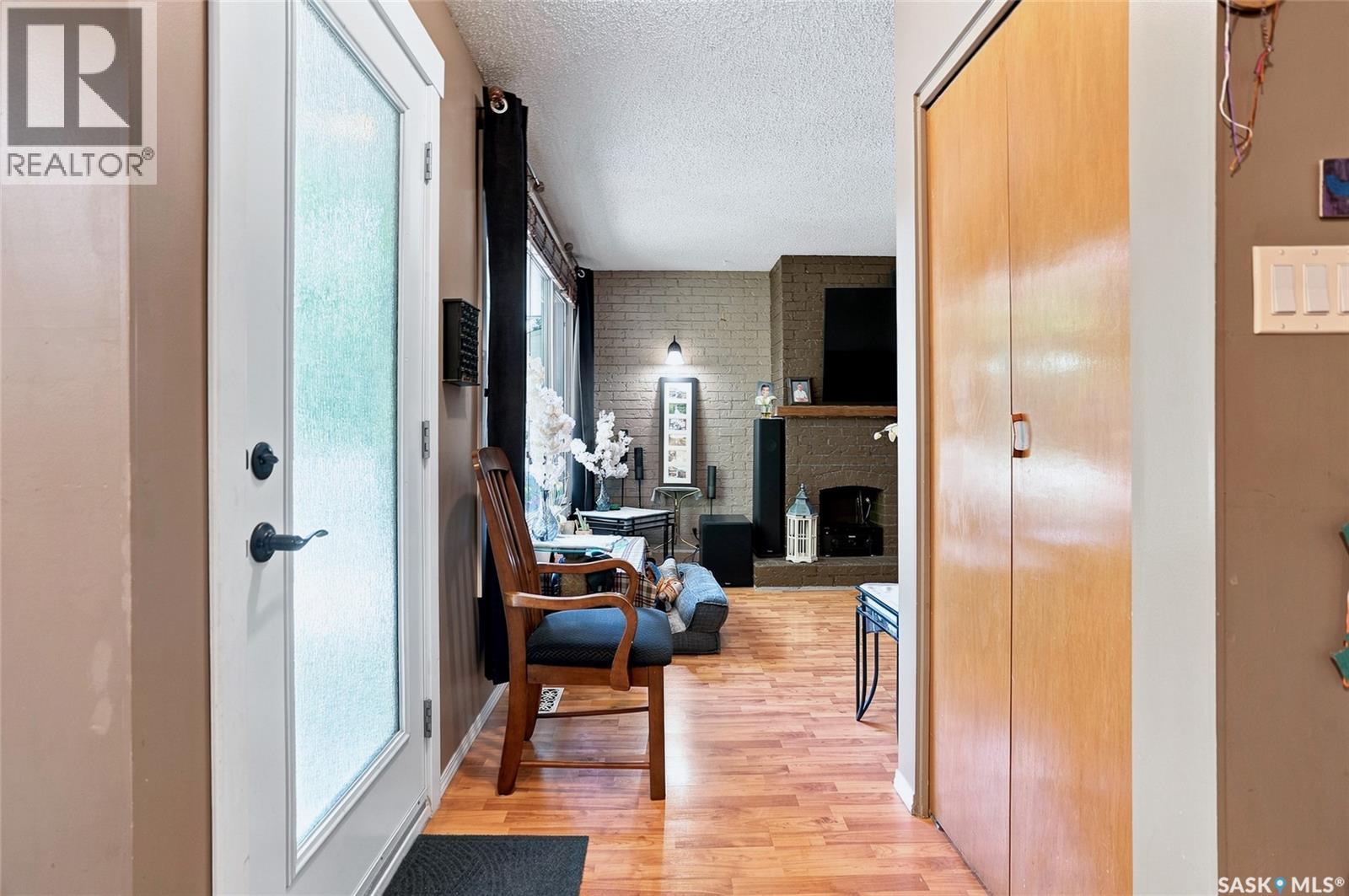 2309 Easthill — photo 3