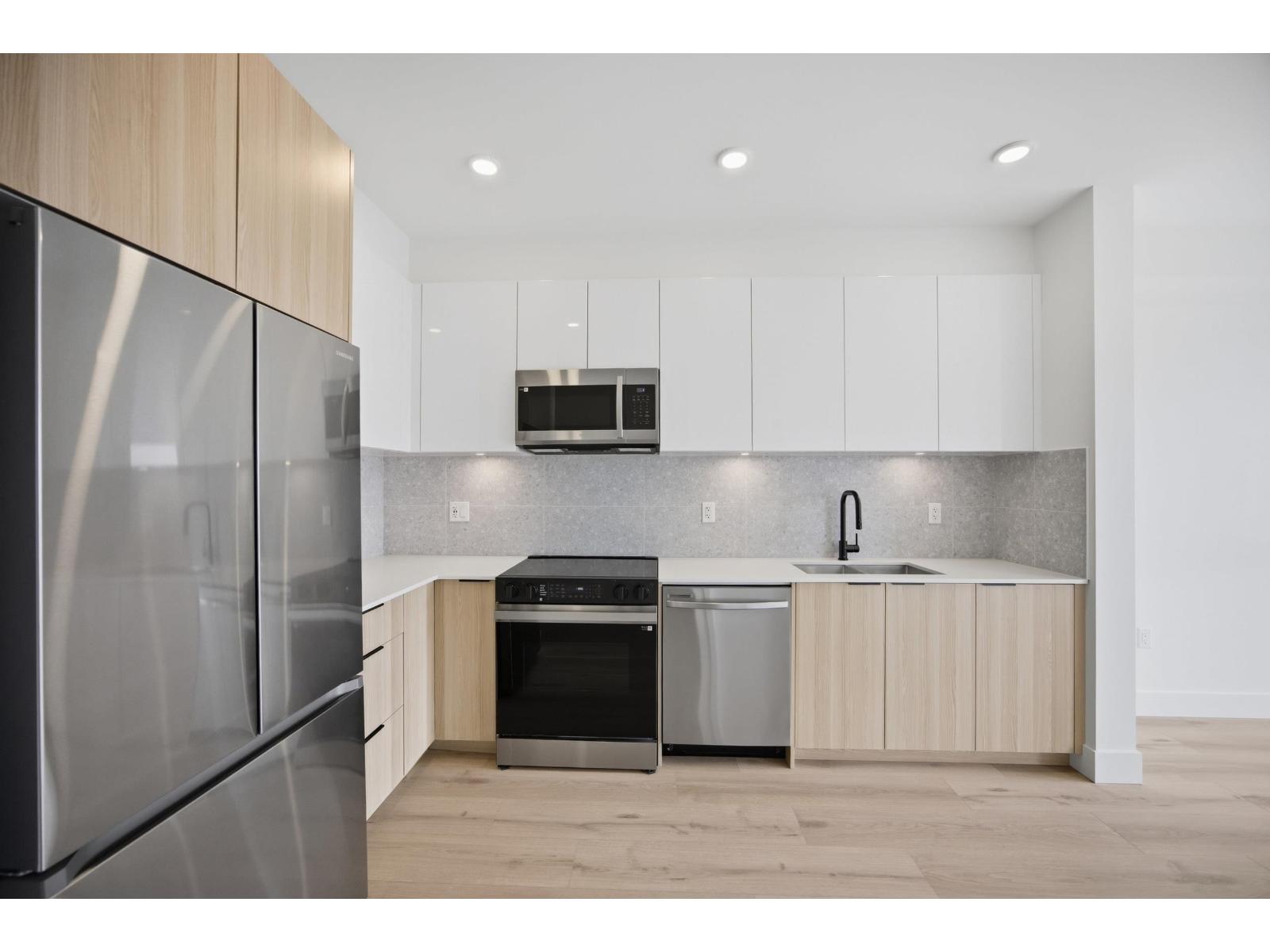 2 Bed, 1 Bath Apartment for Sale in Langley – 507 20769 FRASER HIGHWAY, Langley – MLS# R3139235 - Image 6