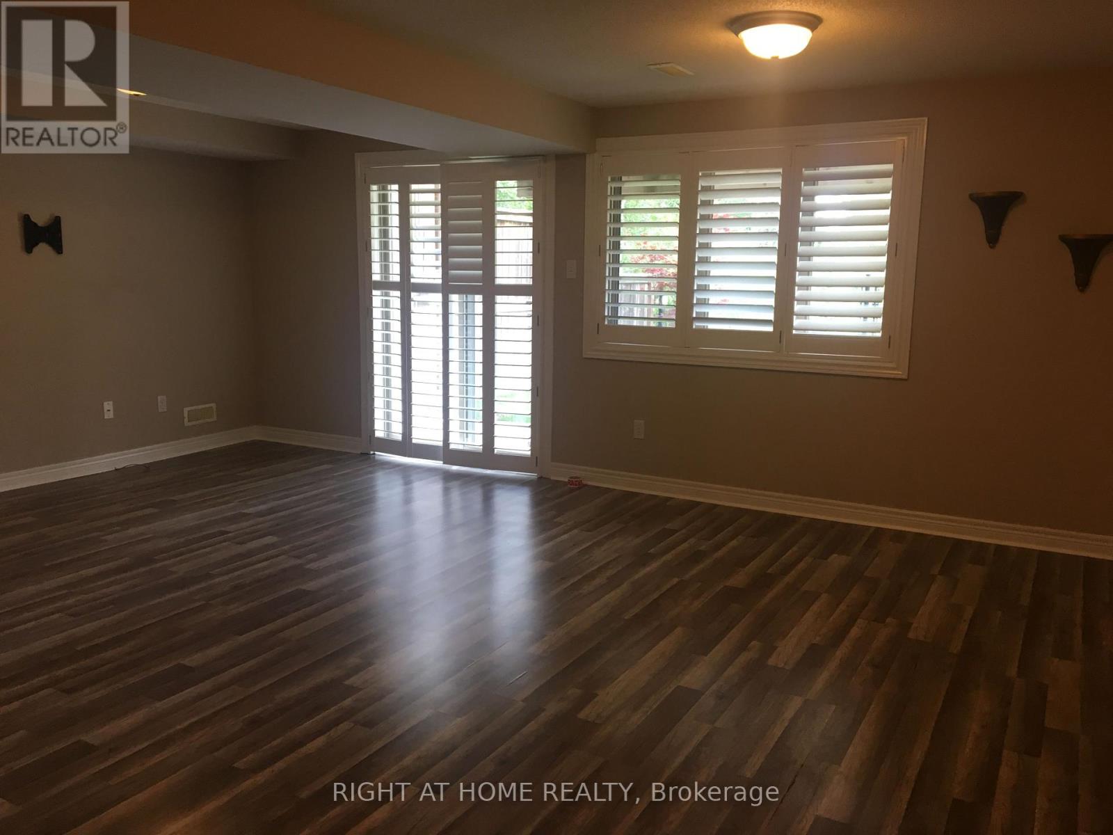 2234 COUNTRY CLUB DRIVE - 25
