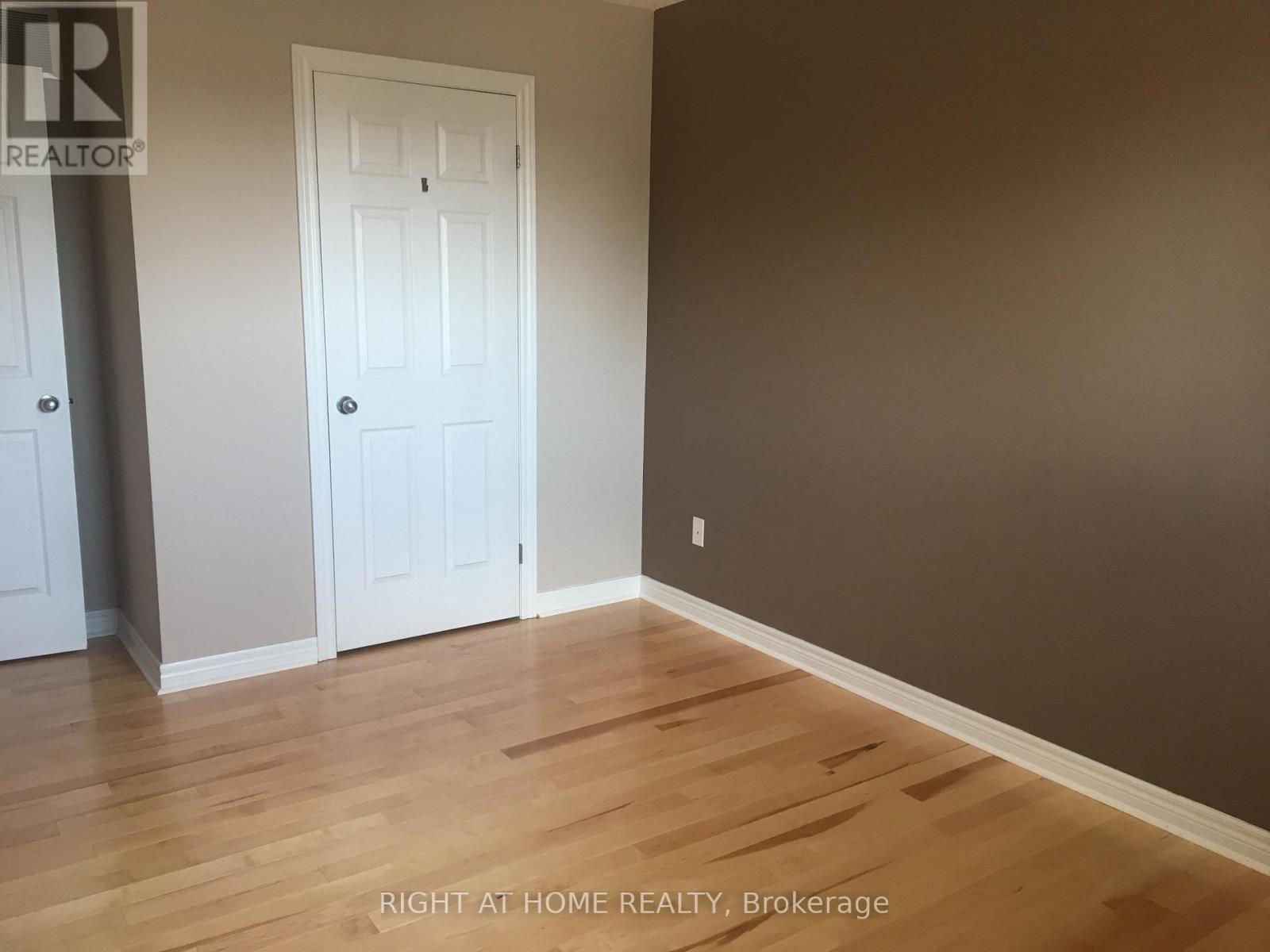 2234 COUNTRY CLUB DRIVE - 22