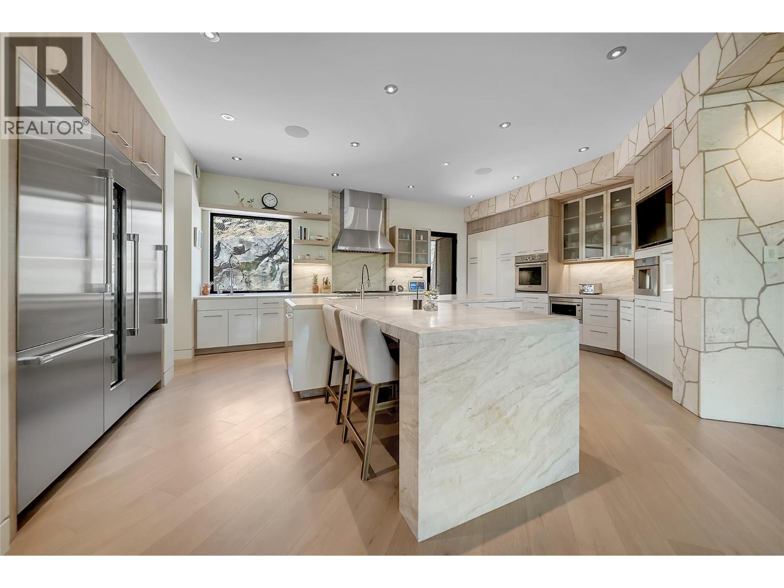 732 Highpointe Place - 4