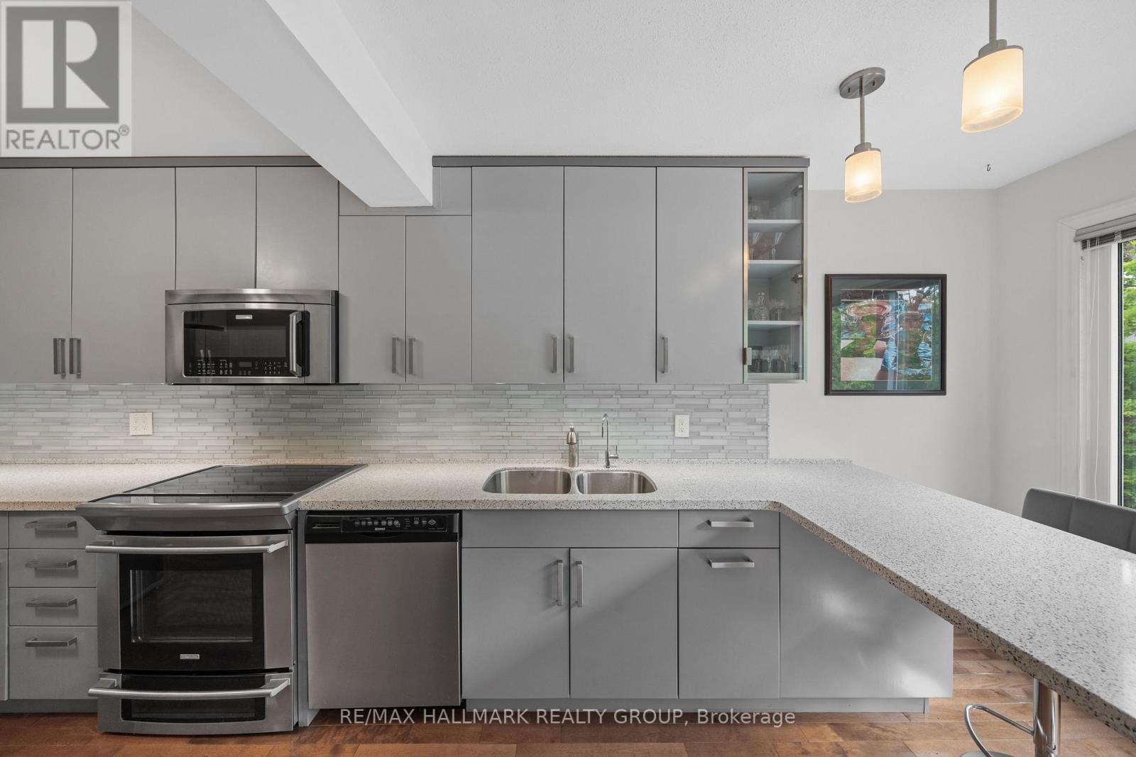 3 Bed, 3 Bath House for Rent in Ottawa – 44 DUNBARTON COURT, Ottawa – MLS# X13574952 - Image 30