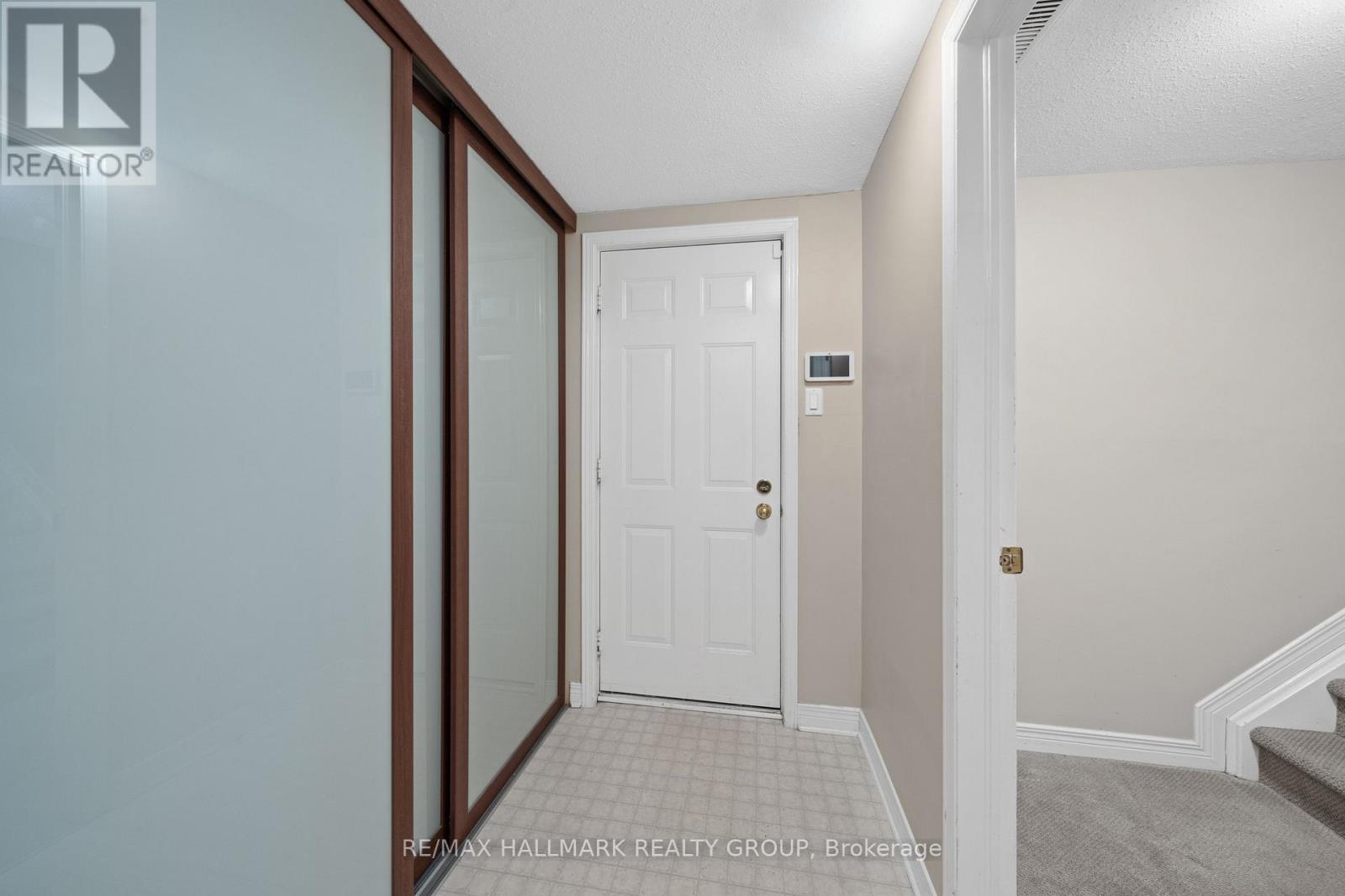 3 Bed, 3 Bath House for Rent in Ottawa – 44 DUNBARTON COURT, Ottawa – MLS# X13574952 - Image 64