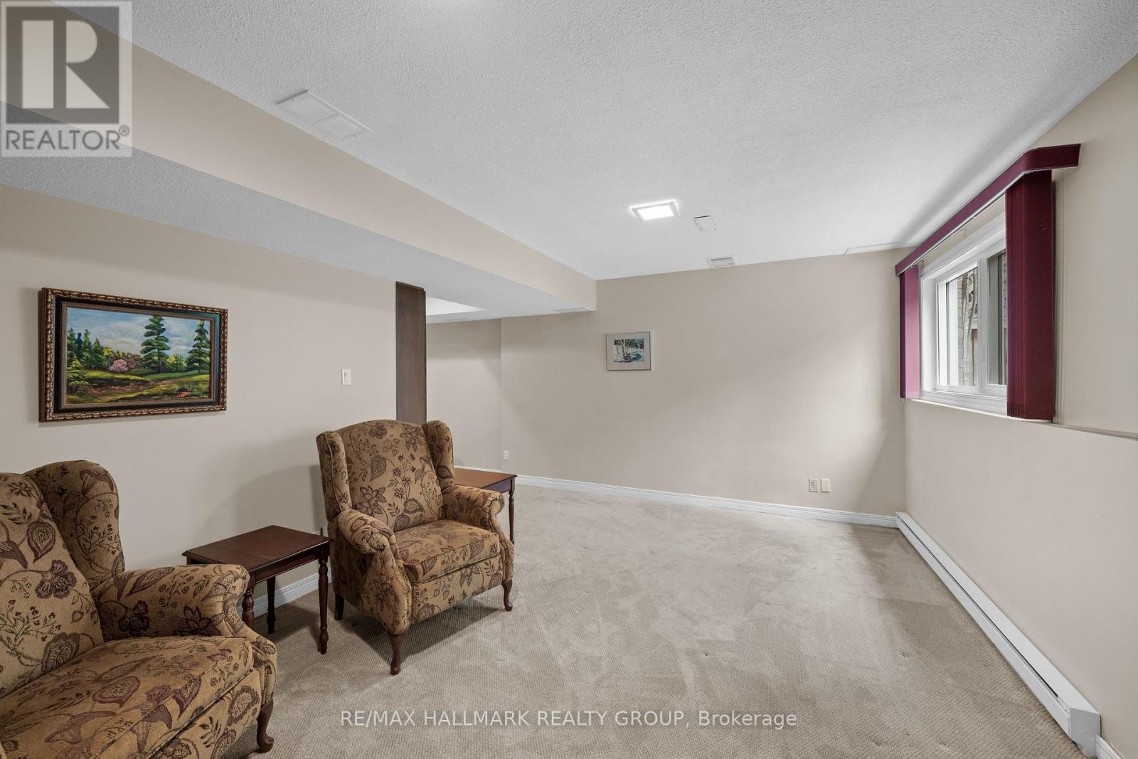 3 Bed, 3 Bath House for Rent in Ottawa – 44 DUNBARTON COURT, Ottawa – MLS# X13574952 - Image 72