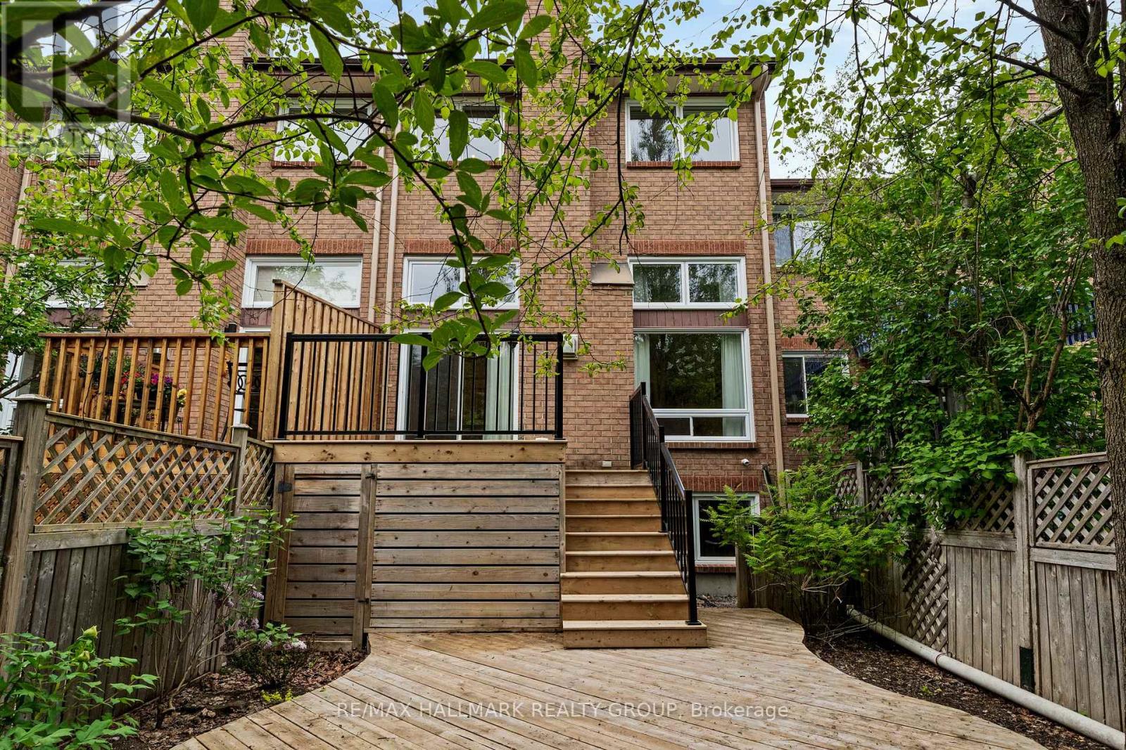 3 Bed, 3 Bath House for Rent in Ottawa – 44 DUNBARTON COURT, Ottawa – MLS# X13574952 - Image 80