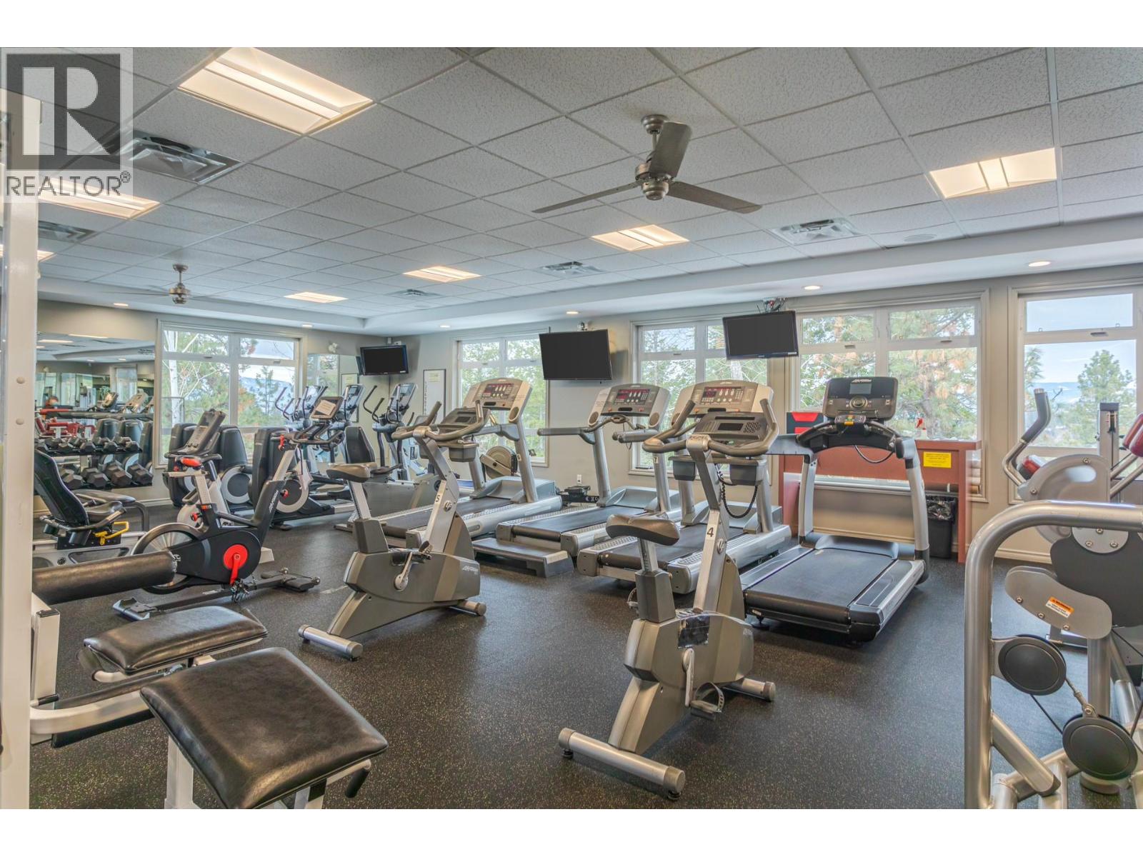 4122 Gallaghers Boulevard S - 54