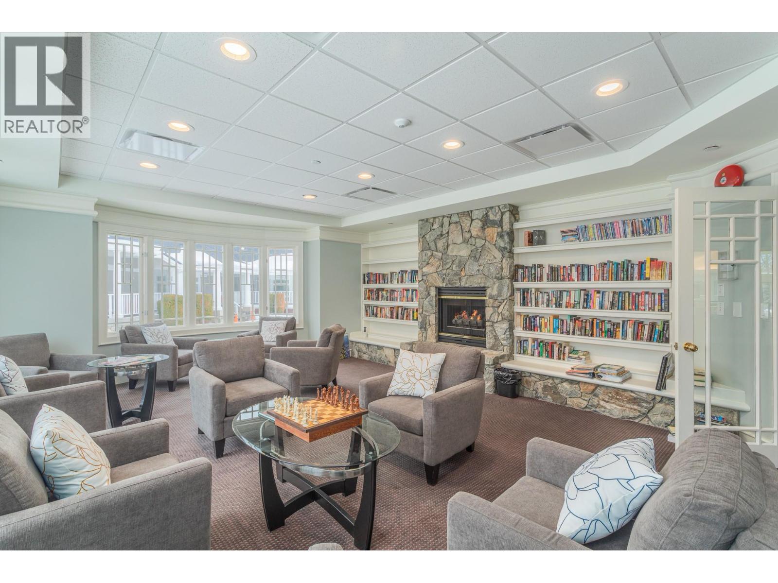 4122 Gallaghers Boulevard S - 51
