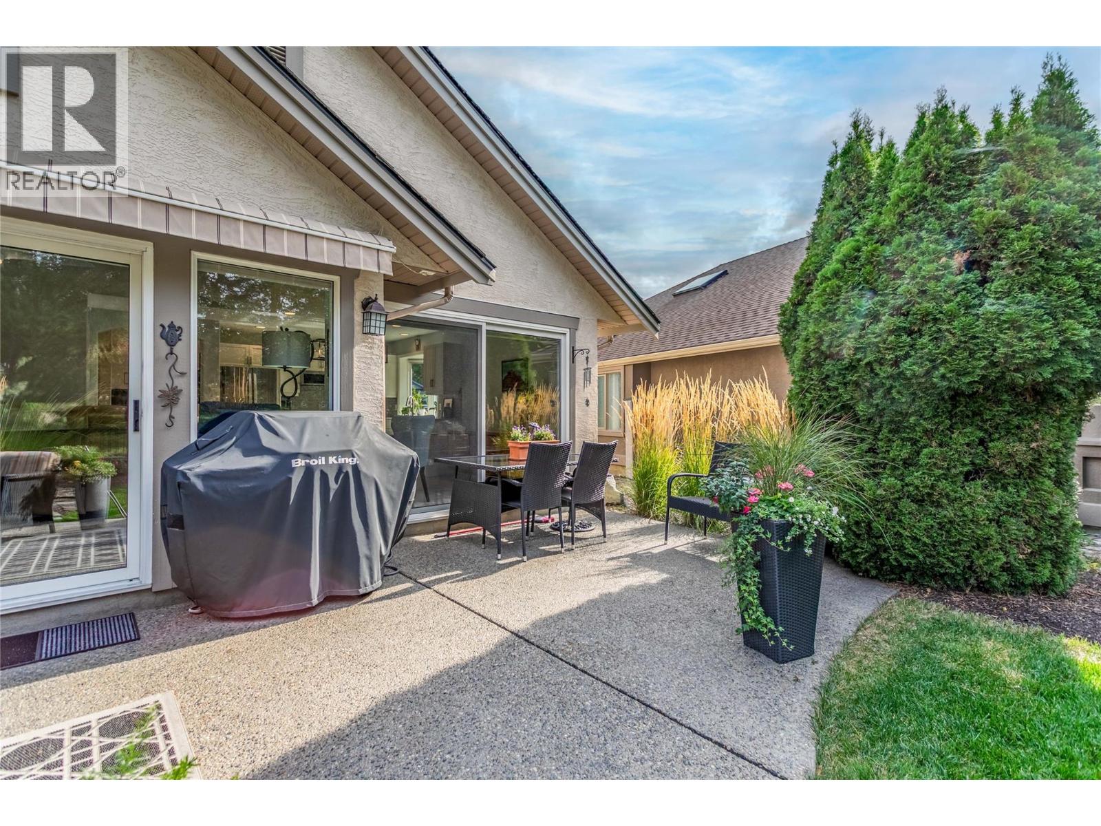 4122 Gallaghers Boulevard S - 38